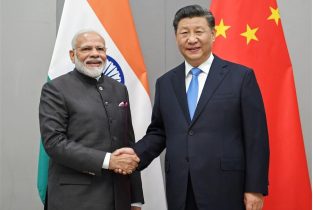 CHINA: se comprometen a reconstruir sus lazos políticos con India