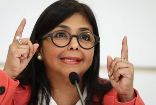 VENEZUELA: Vicepresidenta niega haya hecho oferta a los EE.UU.