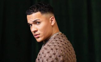 Debuta en Premios Billboard 2025 promesa de merengue RD