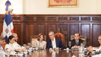 Gobierno dominicano revisa gasto público y la inversión