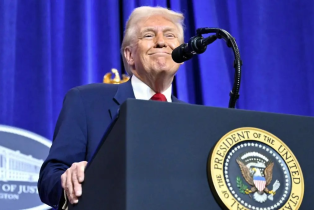 EEUU: Trump da luz verde a ‘acciones agresivas’ CIA contra Venezuela