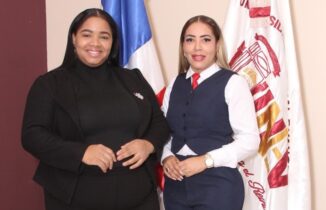 Academia y Universidad realizan alianza estratégica para la formación en belleza