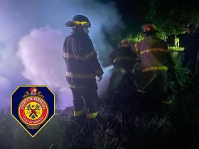 Mueren 2 en incendio vehículo cerca de Villa Altagracia