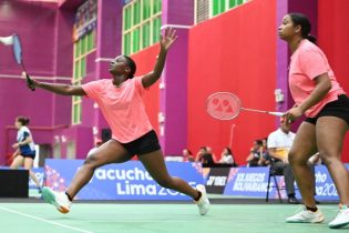 Canotaje y bádminton aseguran medallas Juegos Bolivarianos