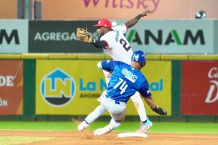 Escogido, Aguilas y Estrellas ganan en el beisbol de la RD