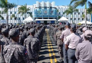 Gobierno colocará 9 mil policías en calles de RD para abril 2026