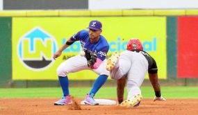Aguilas y Gigantes triunfan; el Licey deja tendido al Escogido