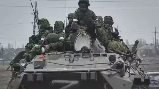 RUSIA: afirma avanza en «todo el frente» del este de Ucrania