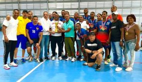 La Vega repite corona campeón nacional superior balonmano