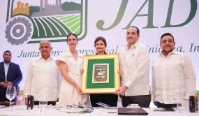 CAEI recibe el Premio Agroempresa del Año 2025 otorgado por la JAD