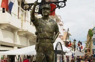 Izquierdistas llaman protestar el miércoles contra acuerdo EEUU