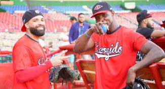 Unos fortalecidos Leones inician round robin buscando el bicampeonato