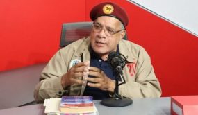 Acosta apoya lucha Abinader contra corrupción estatal en RD