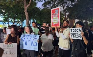 Protestan frente a Procuraduría contra la corrupción en Senasa