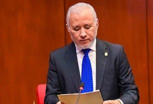 Senador SD pide aplicar la ley extinción para recuperar dinero