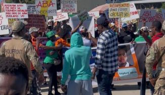 Haitianos protestan frontera; piden justicia por Stephora