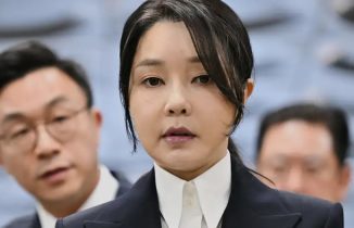 COREA DEL SUR: Imponen 20 meses cárcel a ex primera dama Corea del Sur