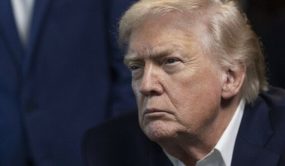 EEUU: Trump amenaza a Irán con el «infierno» si reprime protestas