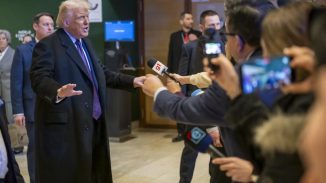 Ve falta «un largo camino por recorrer» para acuerdo Ucrania