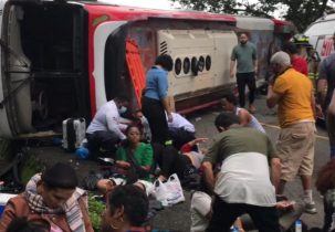 Accidente deja 14 heridos en una carretera de Constanza