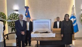 Comisión PLD hizo guardia de honor ante féretro Albuquerque