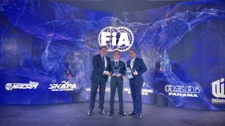 Luis Cifre y Alfredo Najri reciben el FIA Americas Awards