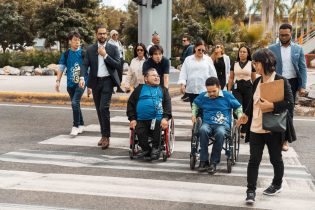 ADN y APAP muestran funcionamiento de intersecciones accesibles a la Agencia Japonesa de Cooperación 
