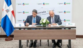 BHD y ADOEXPO firman alianza para potenciar a exportadores