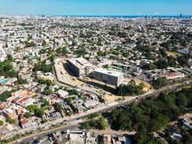 Ministro Ito Bisonó supervisa construcción Ciudad Judicial de SDO