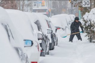 EEUU: Una nueva tormenta invernal pone en alerta a Nueva York