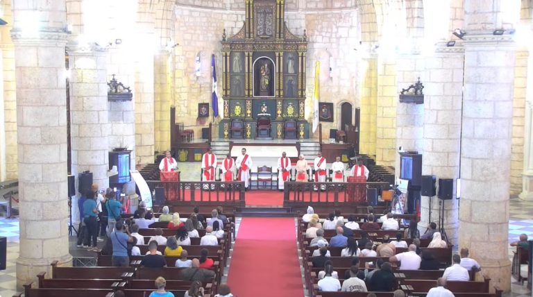 Iglesia hace cuestionamiento severo por males imperan RD