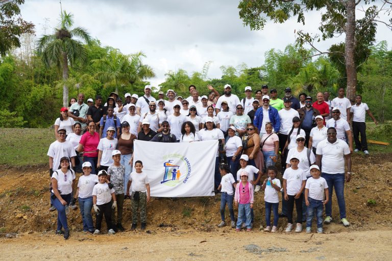 Voluntariado Bancentraliano realizó su 21.ª jornada de reforestación