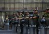 PERU: Miles de policías tratan de contener protestas en la calle