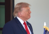 EEUU: Trump bromea de nuevo con presentarse a elecciones 2028